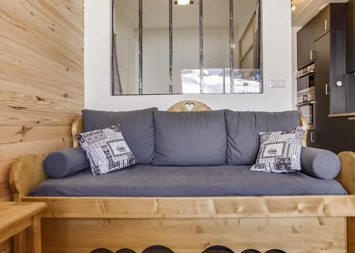 Apollo-2 By Interhome